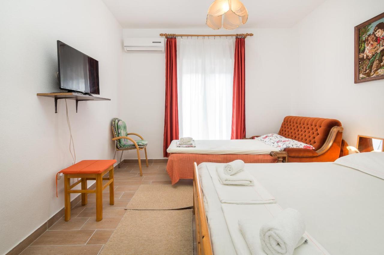 Cheap Apartment Tanja Trogir Ngoại thất bức ảnh