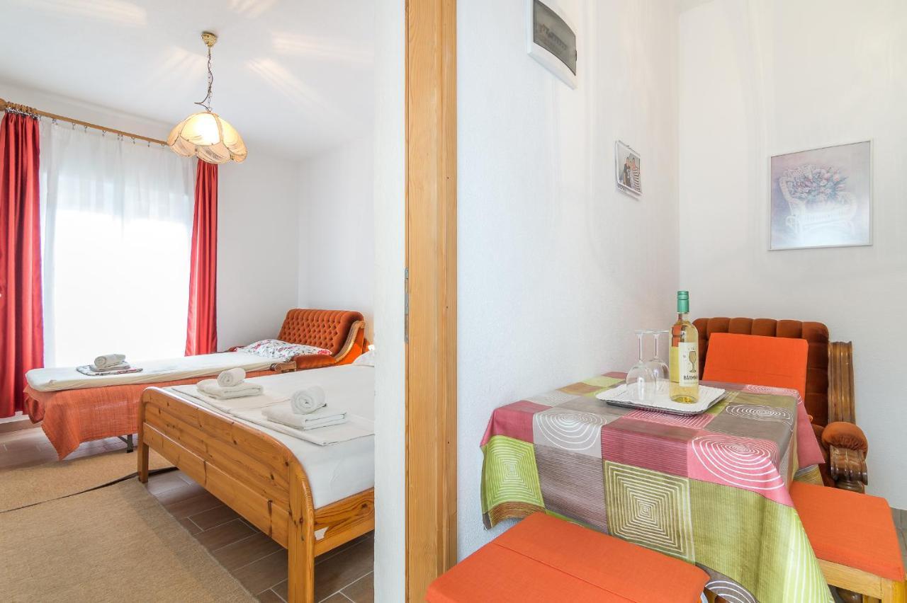 Cheap Apartment Tanja Trogir Ngoại thất bức ảnh